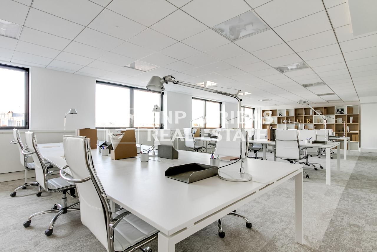 Bureau Levallois-Perret 3850m² Location bureau Levallois-Perret Hauts-de-Seine OLBUR2103330 2